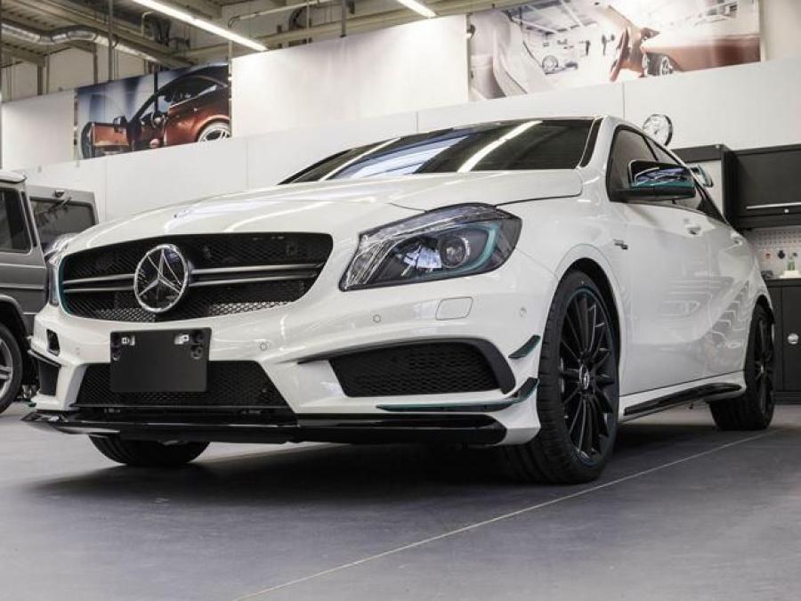  Mercedes-Benz A45 AMG Petronas Green Edition 2014 года  (фото 2 из 10)